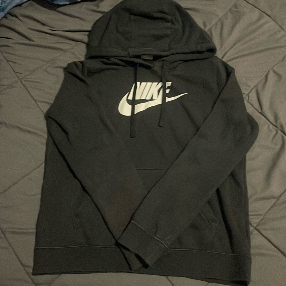 Used Nike hoodie
